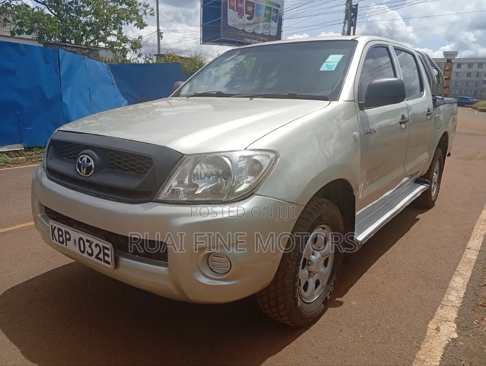 Toyota Hilux 2010 Silver
