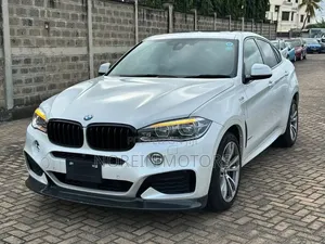 BMW X6 2018 Off white