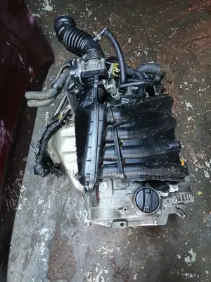 Nissan Note / Tiida Hr15 Engine Original Ex-Japan