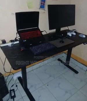 140cm Adjustable Height Electric Table