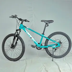 Cruztrek Kudos Bike Size 24 – Comfortable Ride for Teens