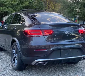 Mercedes-Benz GLC-Class 2019 Black