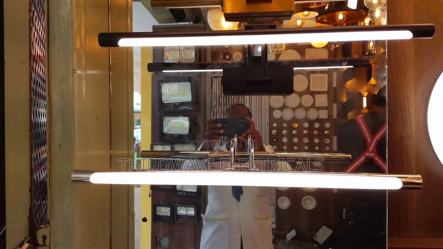 Modern Led Wall-Mounted Vanity Mirror Light Fixture