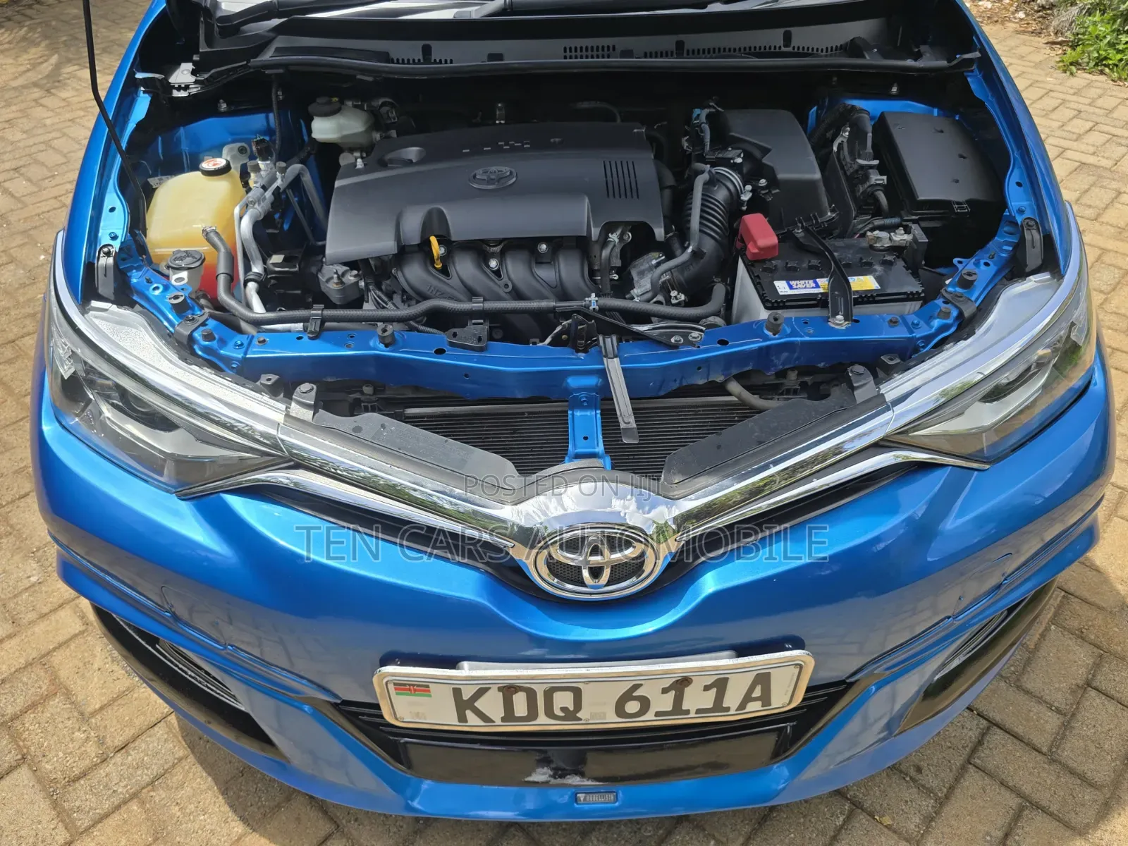 Toyota Auris 2017 Blue