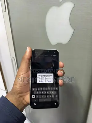 Apple XR 64 GB White