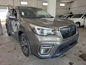 Subaru Forester Limited AWD 2019 Gray