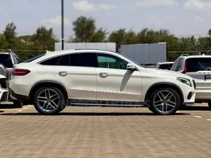 Mercedes-Benz GLE-Class GLE 350d 4MATIC 2020 White