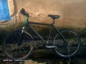 Mountain Bike Size 26 Front Suspension 21 Speeds, Aluminium Frame