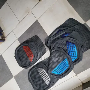 Car Floor Mats With Blue / Red / Silver Patch