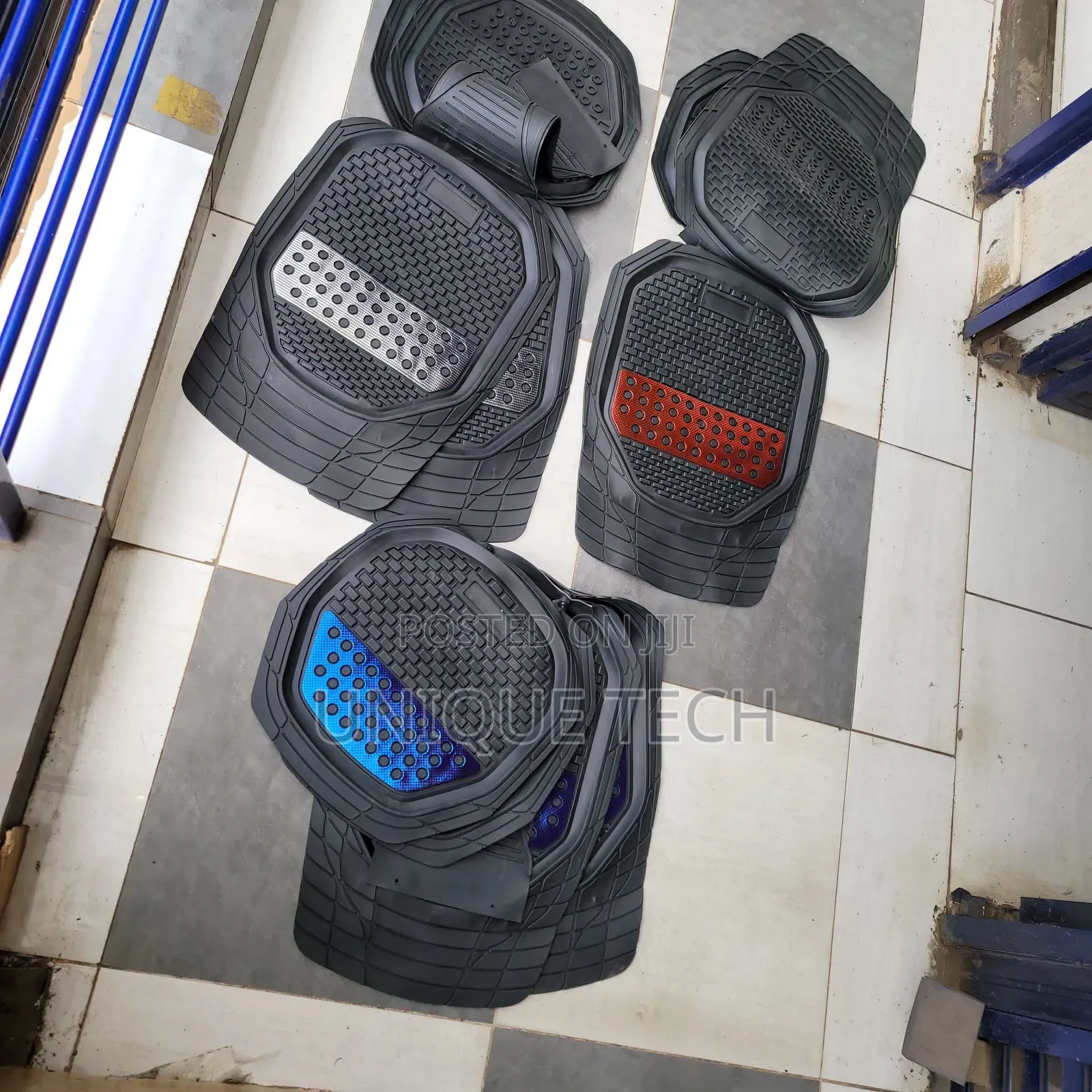 Universal Car Mats With Blue / Red / Silver Patch