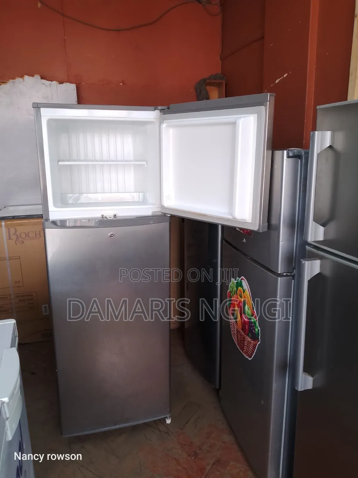 Von Hotpoint Double Door Fridge