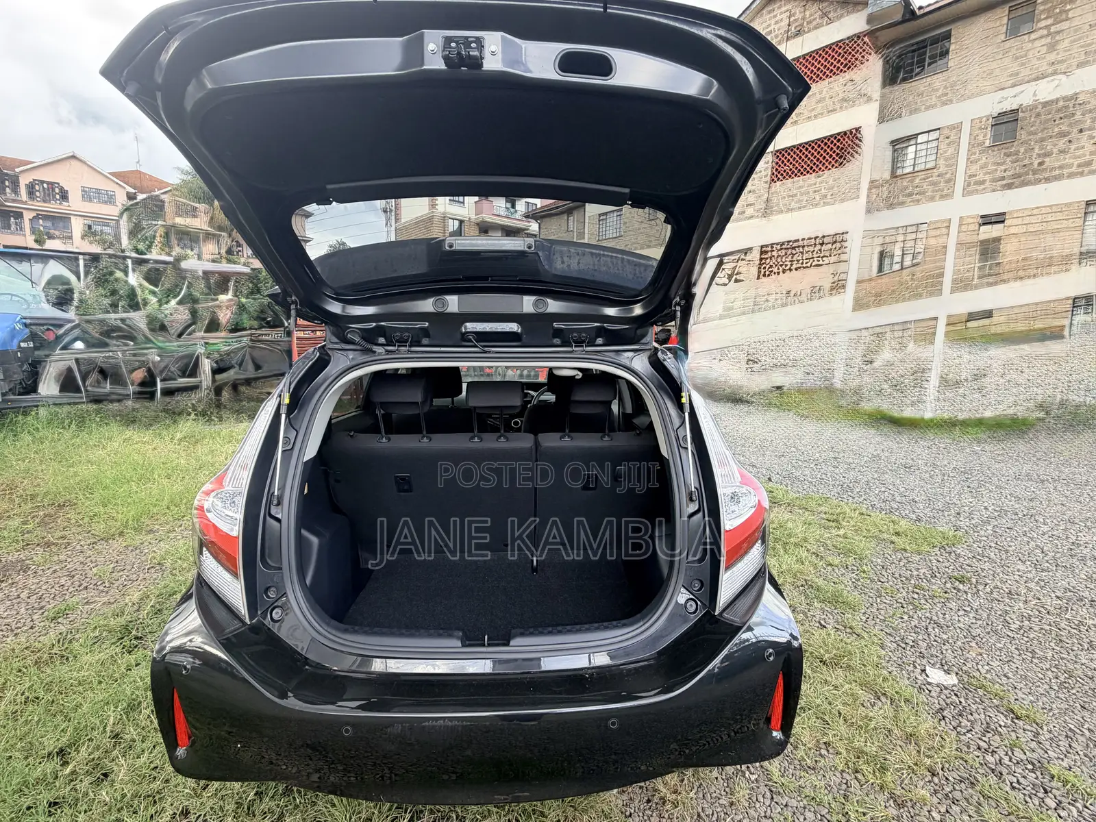 Toyota Aqua 2018 Black