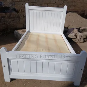4x6 White Mordan Bed