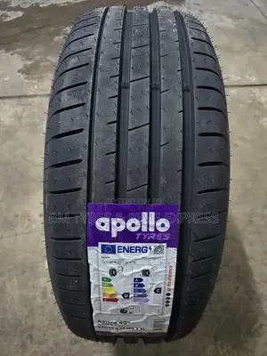 225 /55 R17 Apollo Tyres (India)