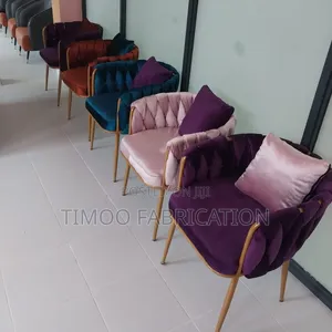 Waiting/Styling Seats for Salon, House Etc