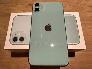 New Apple iPhone 11 128 GB Green