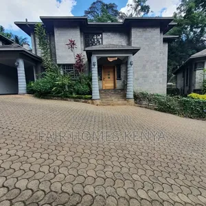 4bdrm Townhouse / Terrace in Peponi Road, Spring Valley for rent