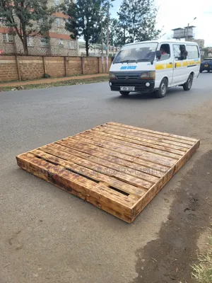 Pallets Bed- Briefcase Pallets Bed. 5 by 6