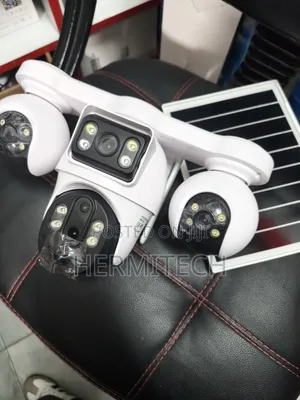 Solar Powered Quad Lens 4g V380 Outdoor CCTV Camera