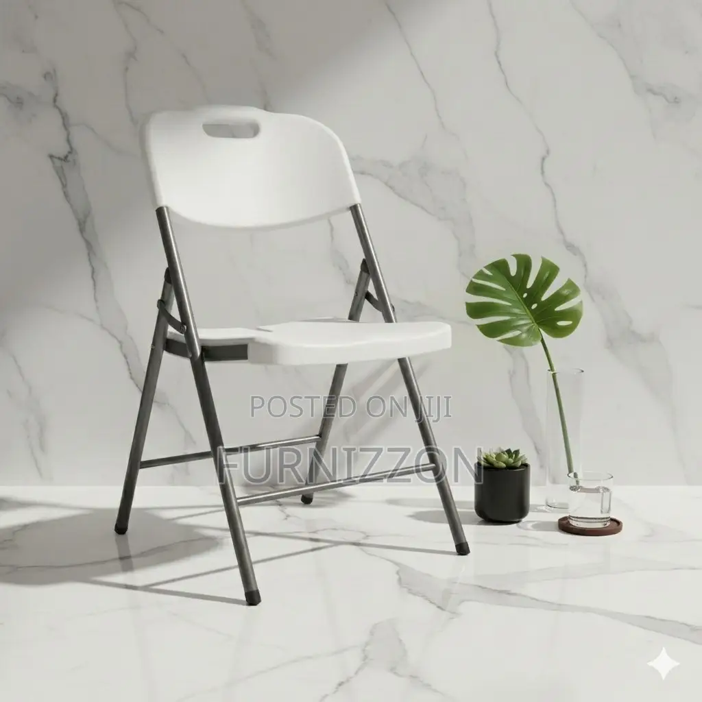 White Plastic Foldable Chair – Strong, Stylish Portable