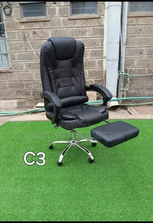 C-3 Leather Footrest Office Chair