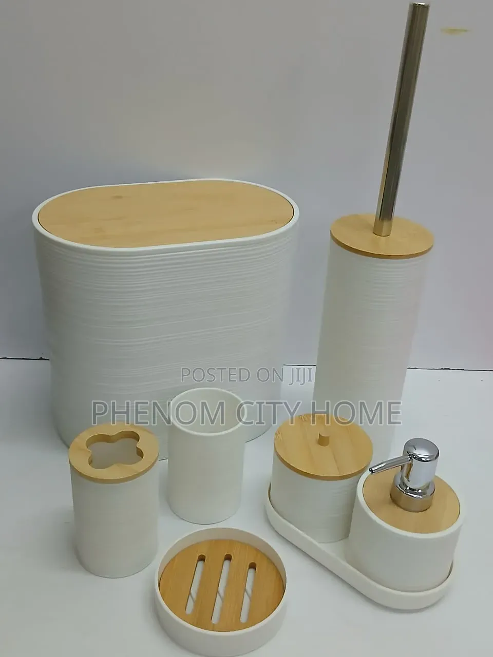 8 Bathroom Organization Set