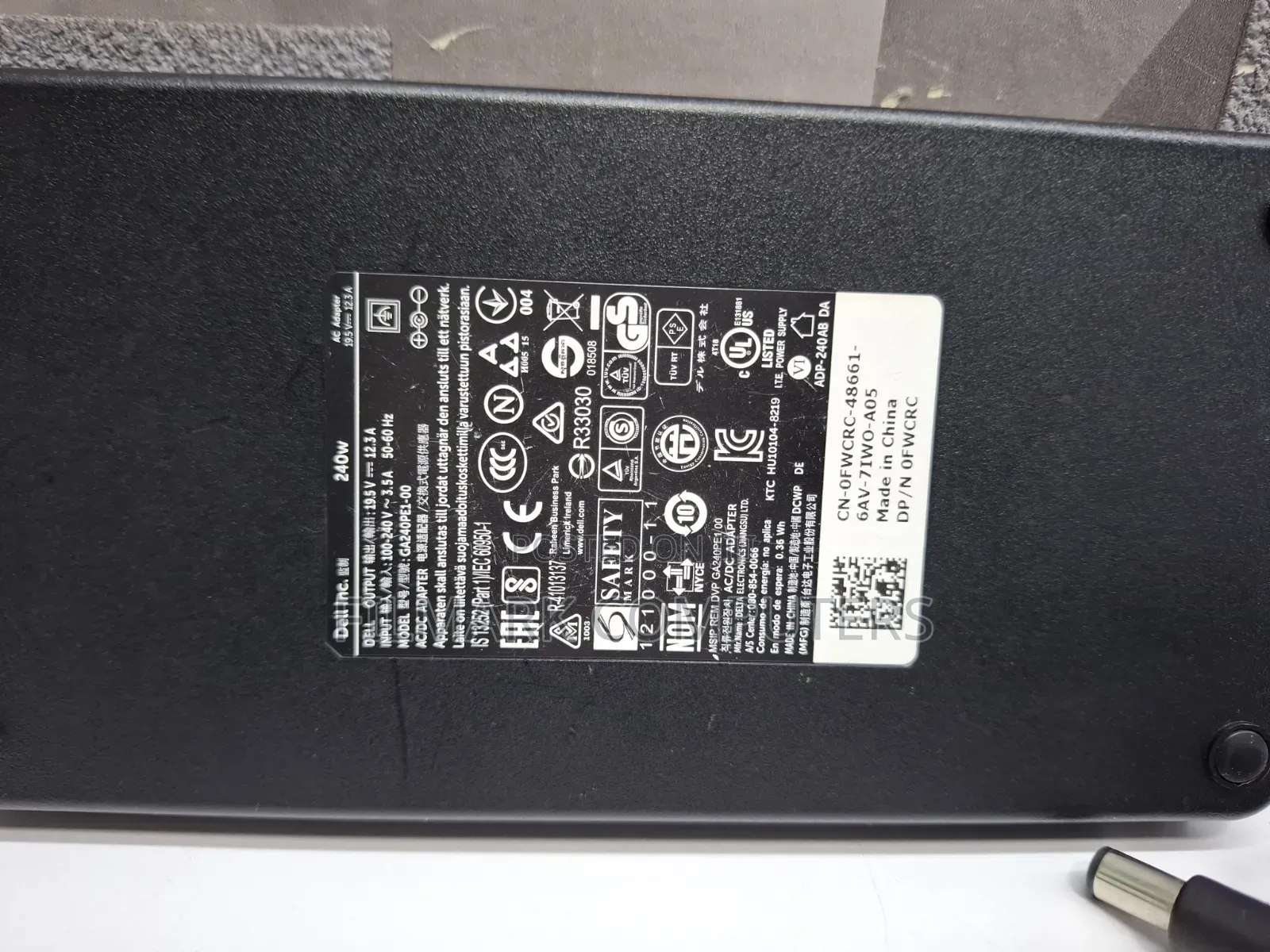Ex Uk Dell Adapter 240 Watts Original for Alienware Area-51 M17x