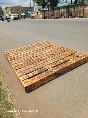 Wooden Pallets - 5x6 Pallets Bed