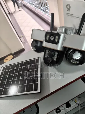 Triple Lens CCTV Solar Model Uses 4g Sim Card Support Sd/Cloud Storage