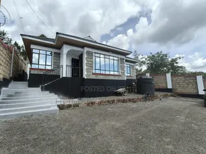 3bdrm Bungalow in Maragara Road, Ngong for sale