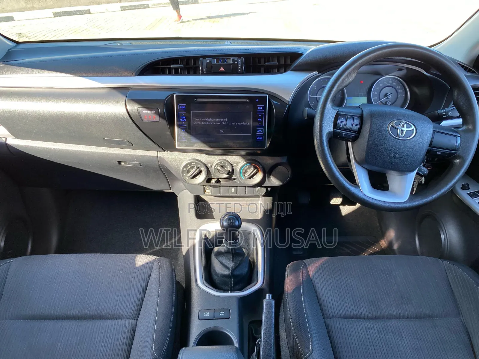 Toyota Hilux 2017 Beige