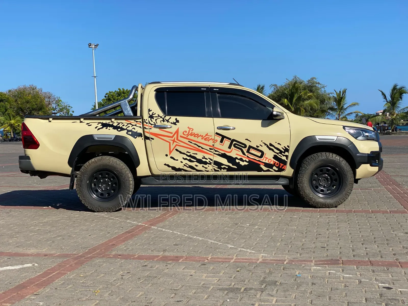 Toyota Hilux 2017 Beige