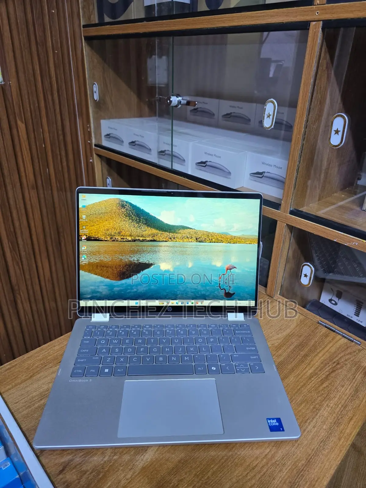 Laptop HP OmniBook Ultra Flip 14" 16GB Intel SSD 512GB
