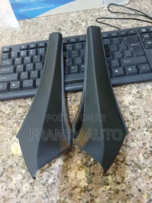 Windscreen Finisher Rav4 2015