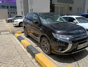 Mitsubishi Outlander 2015 Black