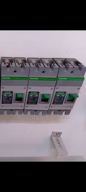 Suntree Dc McCb 63a/100a/125a — Solar Circuit Breaker