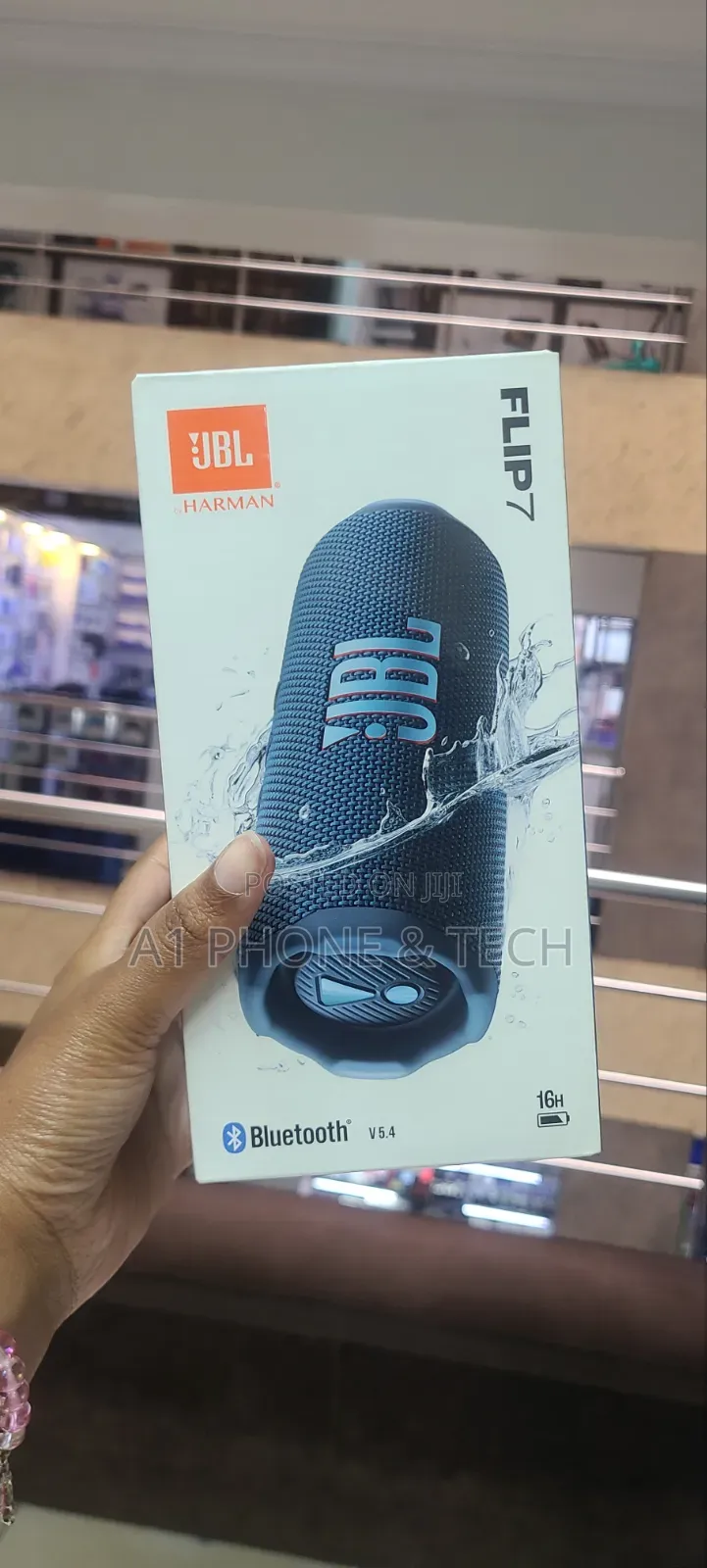 JBL Flip7 Bluetooth Speaker