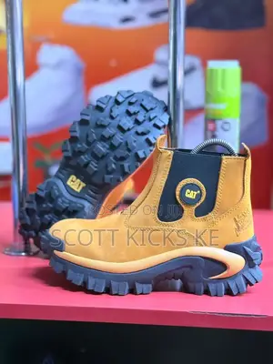 Caterpillar Chelsea Boots Sizes 39 to 45 on Offer Price 4500