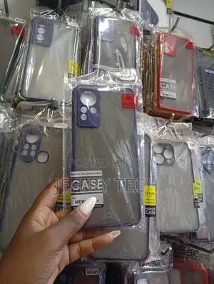 Translucent Smoke Case for the Xiaomi Redmi Note 10 Pro
