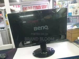 22 Inches Monitor Benq