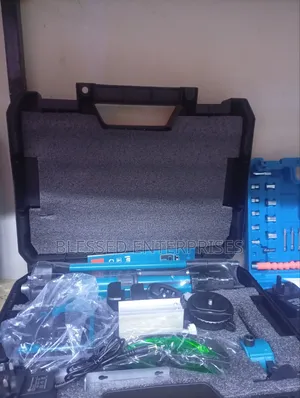 Makita Professional Laser Level Machine