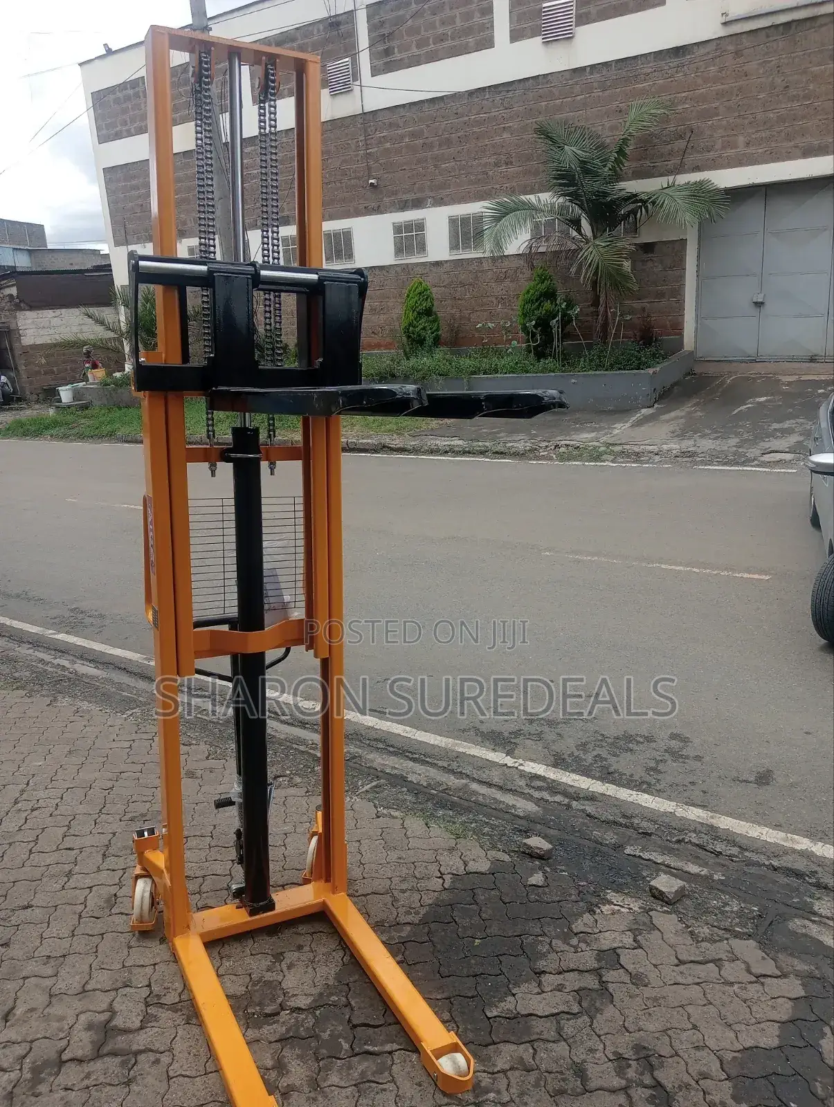 Hydraulic Manual Stacker 1.5tonne/3mtrs