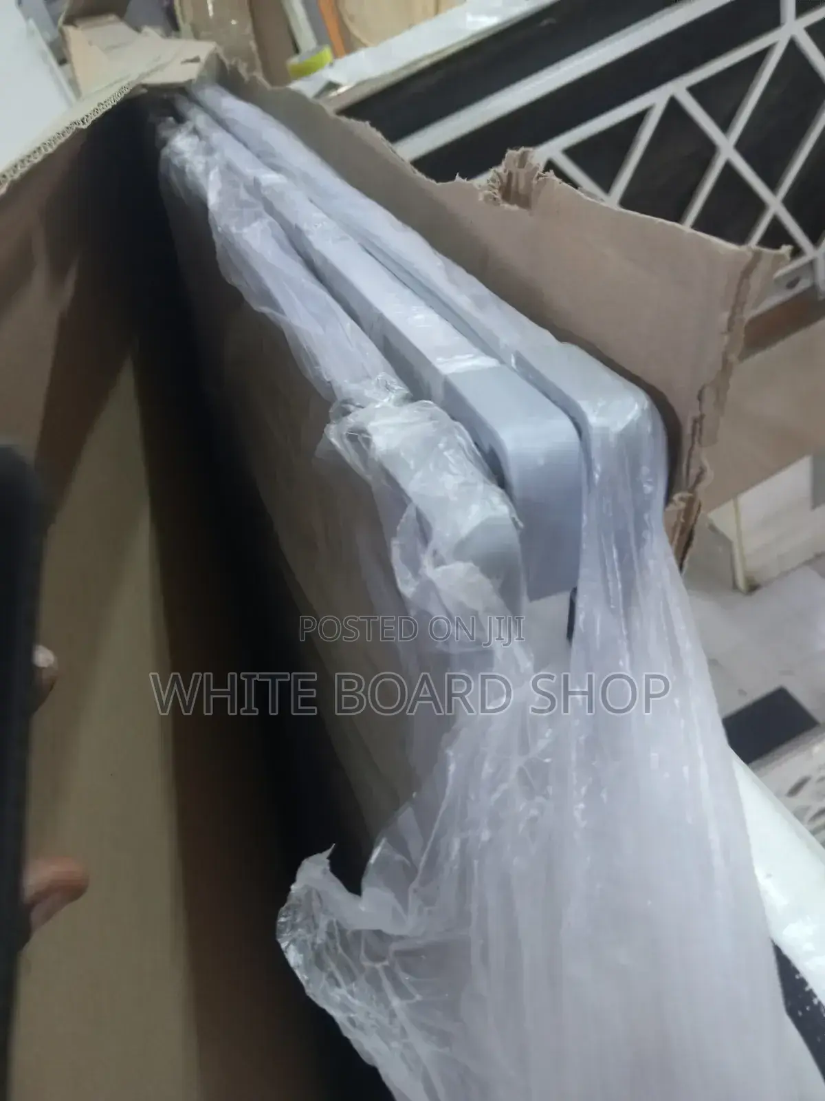 4pc Imported Magnetic Whiteboard 6ft X 4ft for New Classrooms