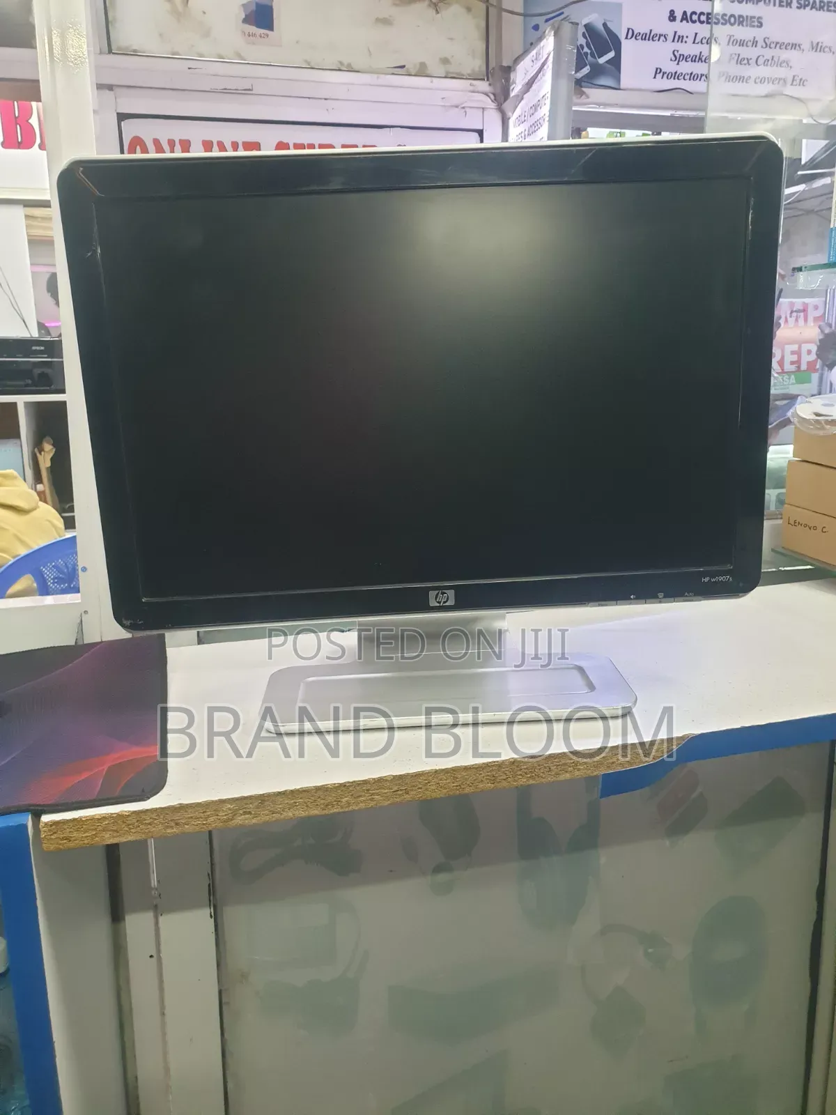 Hp 19 Inches Stretched