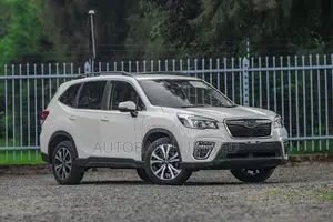 Subaru Forester 2019 Pearl