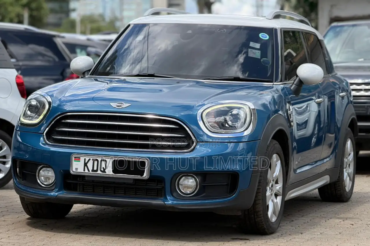 Mini Cooper 2017 Blue
