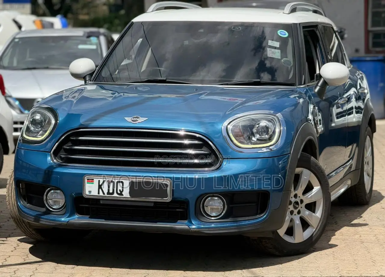 Mini Cooper 2017 Blue