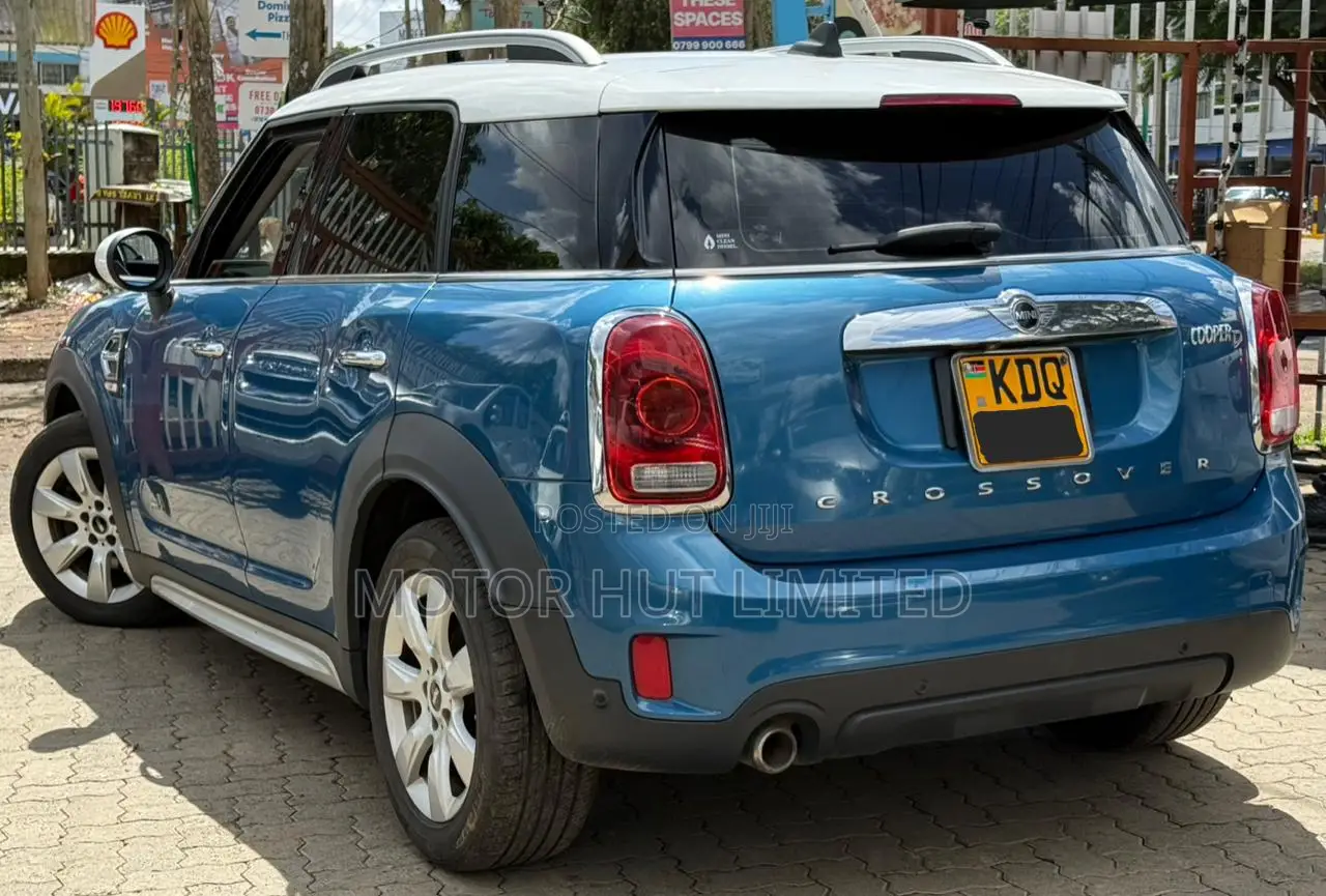 Mini Cooper 2017 Blue