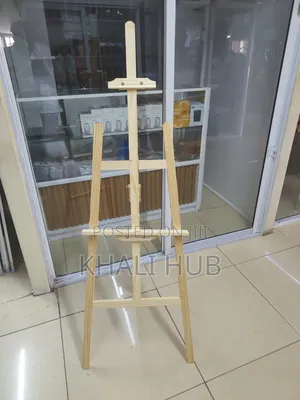 Wooden Easel Stand Supplier Kenya – Delivery Nationwide