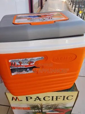 Pacific 32 Litres Cooler Box – Heavy-Duty Portable Food Drink Cooler